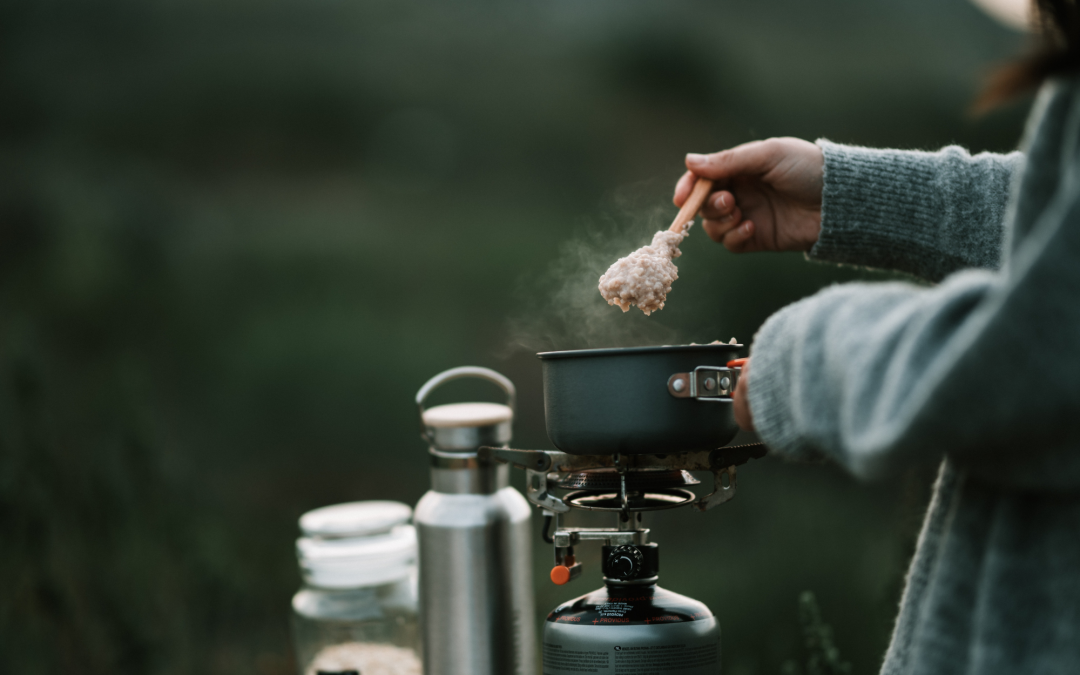 Exploring Different Outdoor Cooking Methods: From Grilling to Dutch Oven