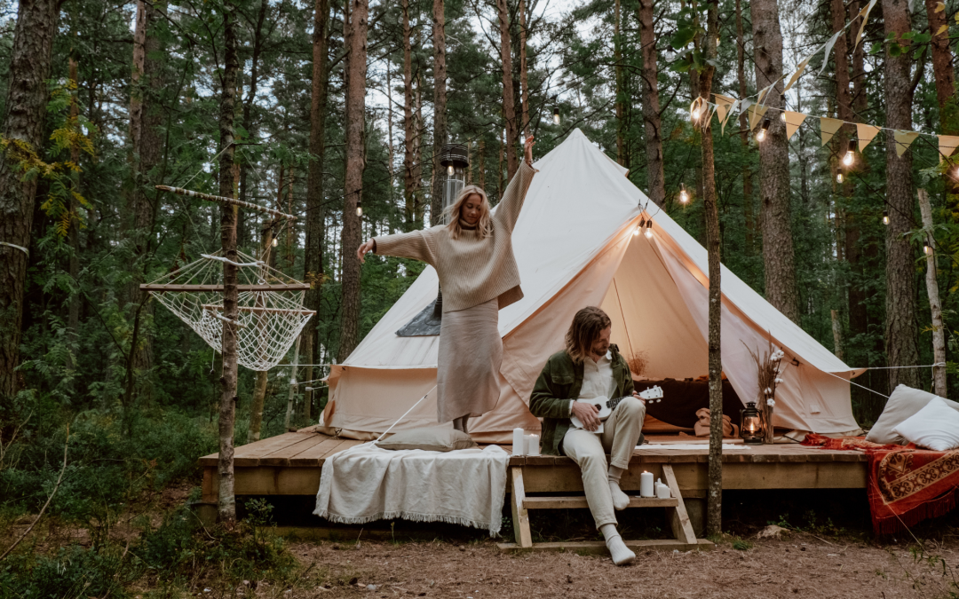 Glamping: The Luxurious Way to Experience the Great Outdoors